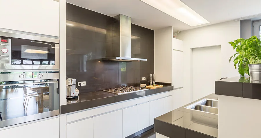 What To Know When Choosing Solid Surface Countertops?